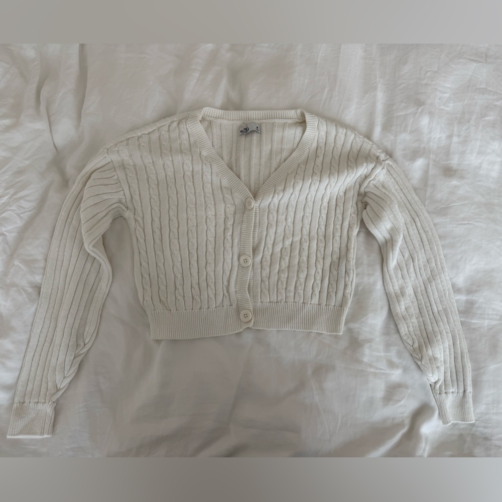 Hollister Ivory Ribbed Cardigan